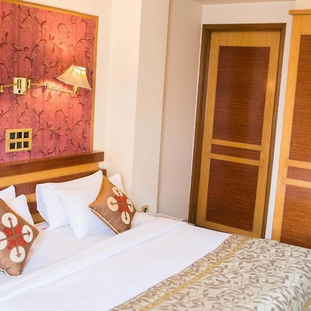 Hotel Deccan Royaale, Shivajinagar بونة المظهر الخارجي الصورة