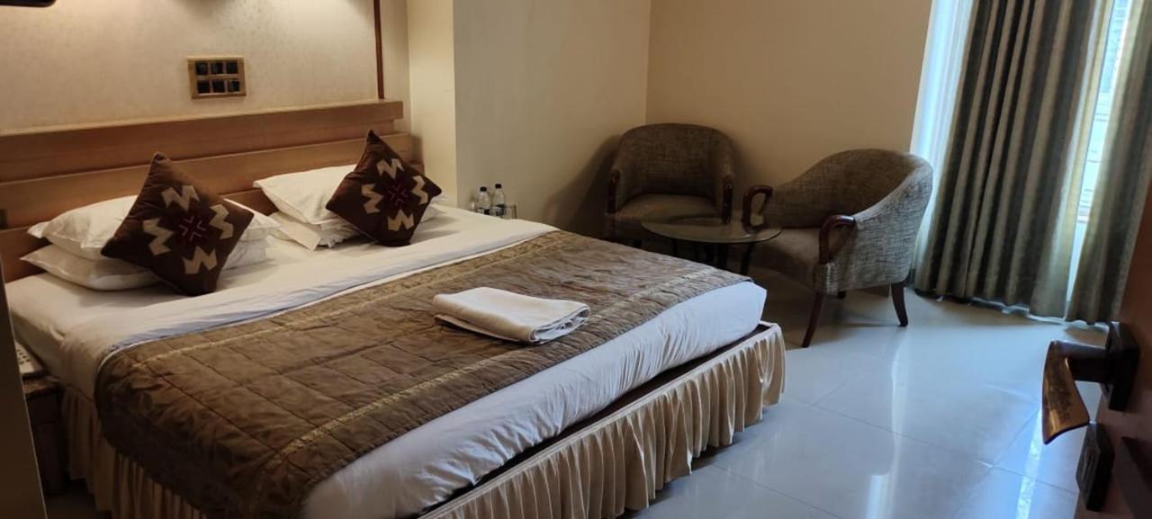 Hotel Deccan Royaale, Shivajinagar بونة المظهر الخارجي الصورة