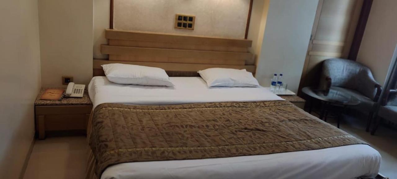 Hotel Deccan Royaale, Shivajinagar بونة المظهر الخارجي الصورة