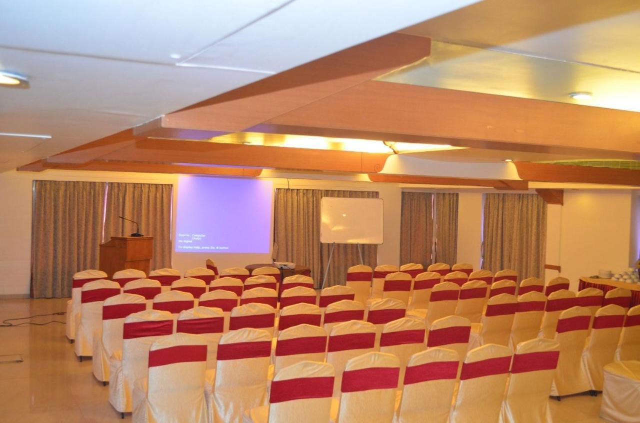 Hotel Deccan Royaale, Shivajinagar بونة المظهر الخارجي الصورة