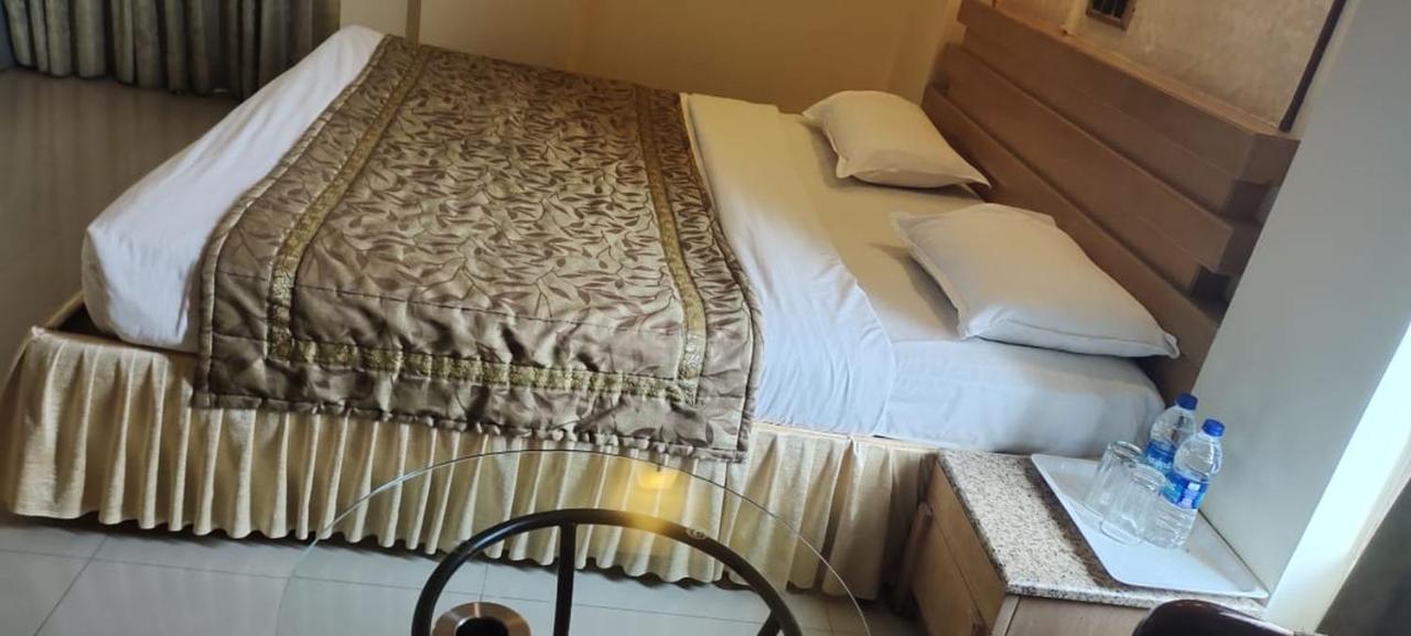 Hotel Deccan Royaale, Shivajinagar بونة المظهر الخارجي الصورة
