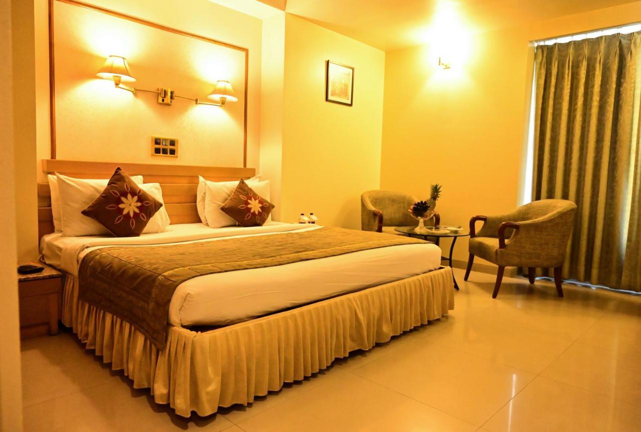 Hotel Deccan Royaale, Shivajinagar بونة المظهر الخارجي الصورة