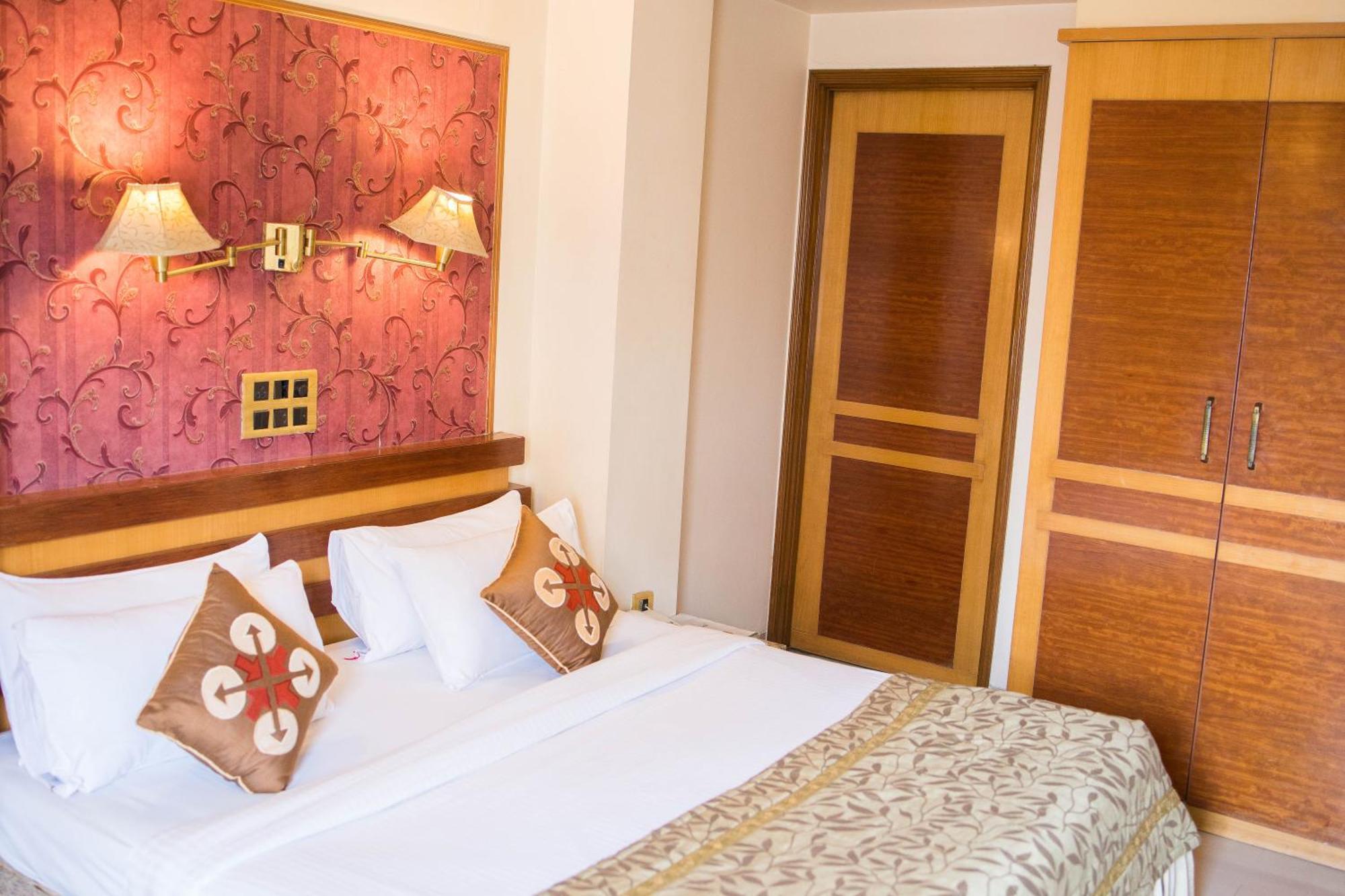 Hotel Deccan Royaale, Shivajinagar بونة المظهر الخارجي الصورة